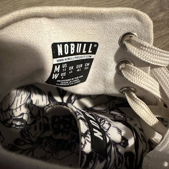 NoBull high top canvas trainers 9w/7.5m - Picture 8 of 8